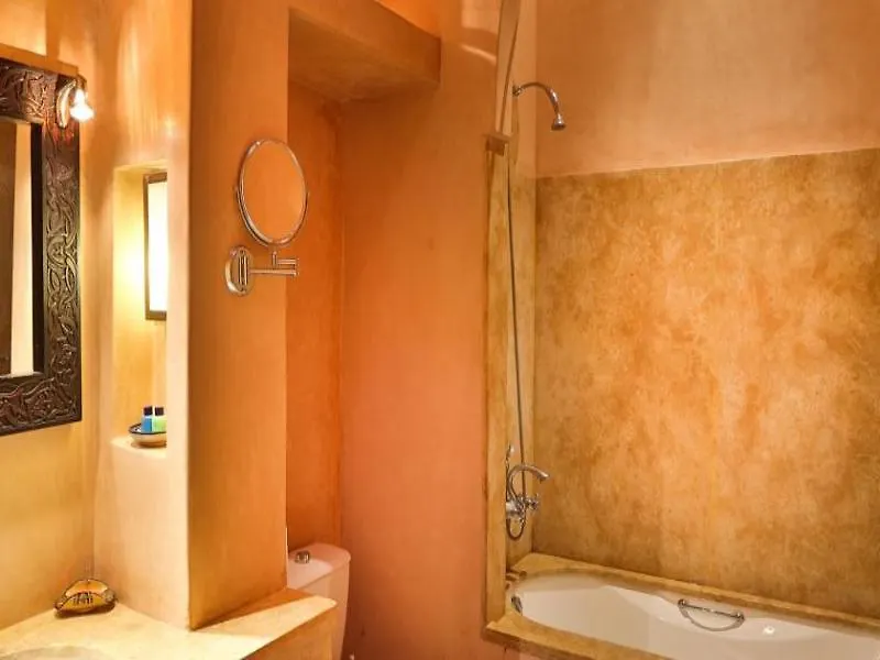 Riad Dar El Assafir Marrakesh 4*,