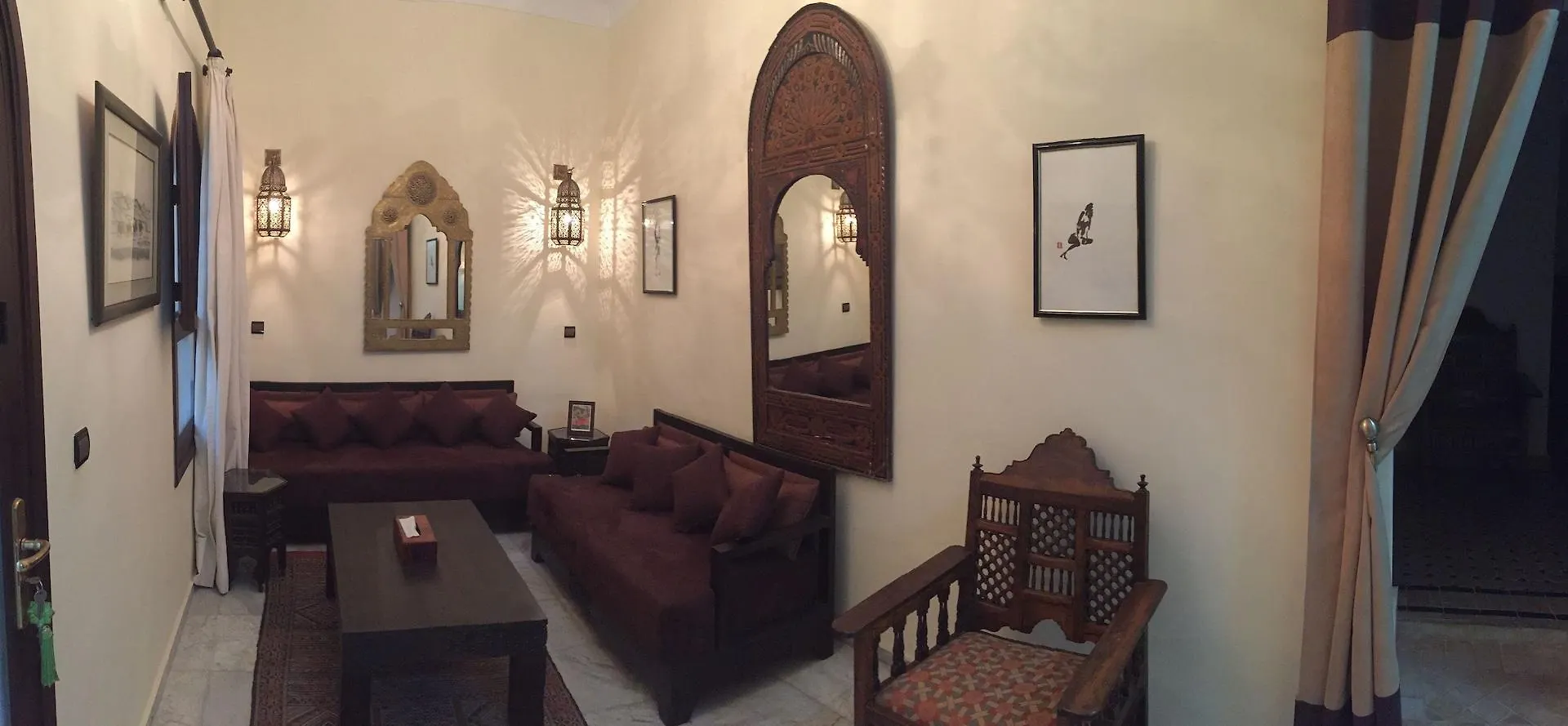 Riad Dar El Assafir Marrakesh 4*,