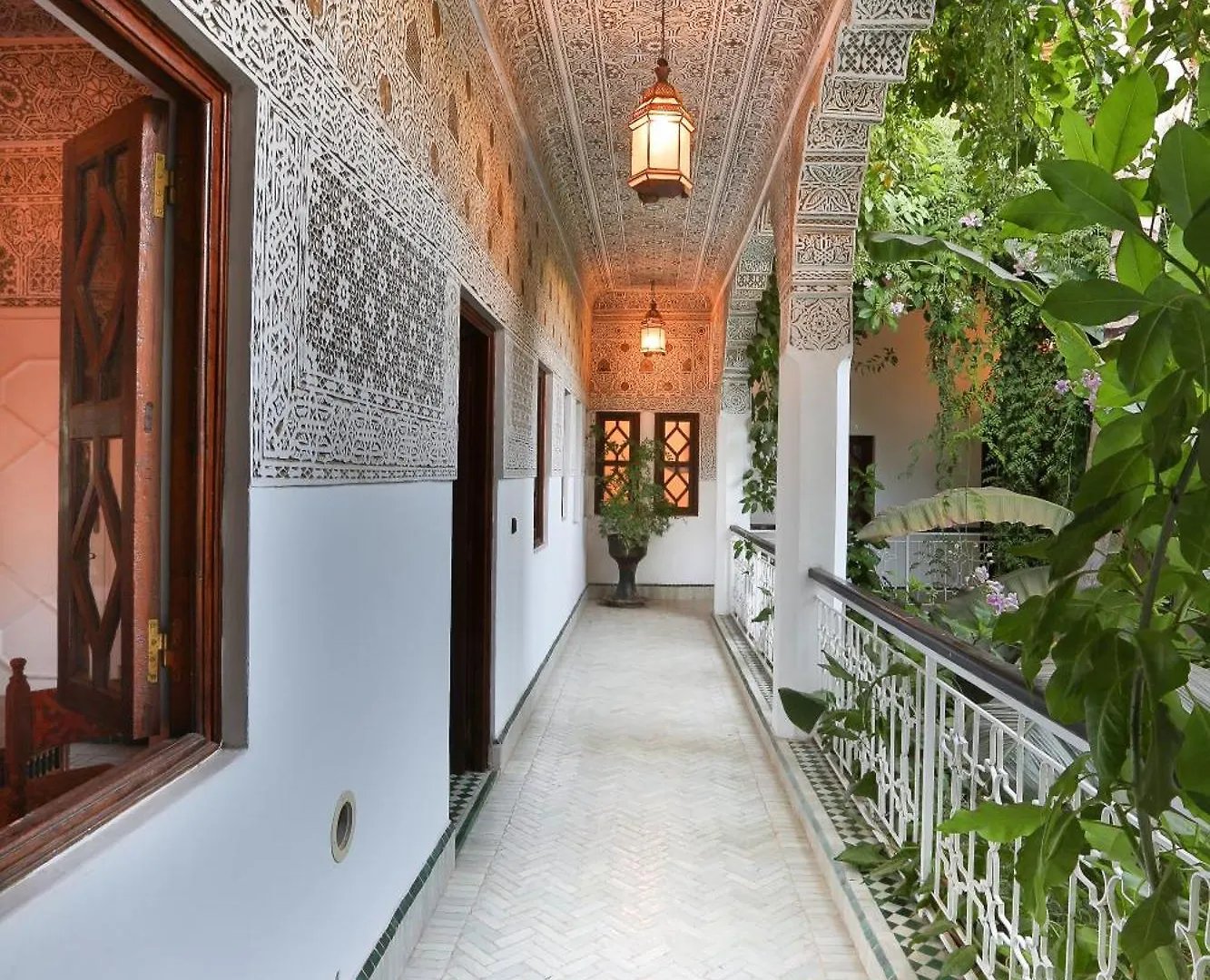 Riad Dar El Assafir Marrakesh 4*,